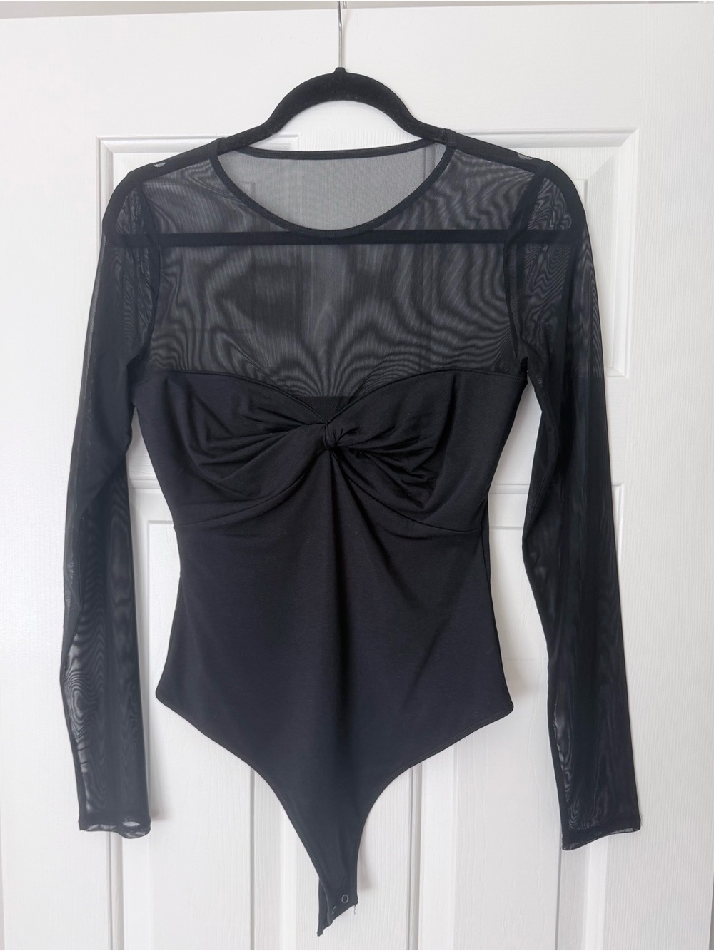 Abercrombie & Fitch Black Sheer Twist Long-Sleeve Bodysuit - Picture 2 of 3